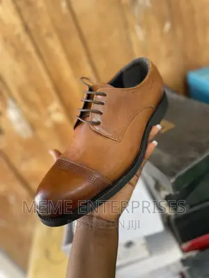 Clark Shoe