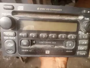 Toyota Sienna 1998-2003 Radio CD