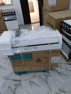 Hisense Stylish 2.0HP Inverter Split Air Conditioner AS18DK