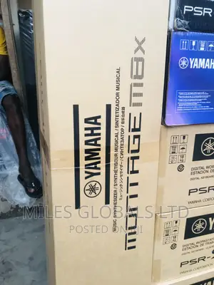 Yamaha Montage M8X 88-Key Flagship Synthesizer With GEX