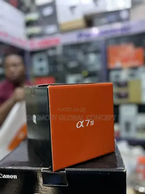 Sony Alpha 7 Iv Full-Frame Mirrorless