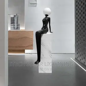 Artistic Humanoid Sculpture Floor Lam