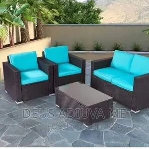 Cain Box Chair for Restaurant