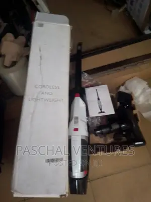 Rechargeable Vacuum Cleaner