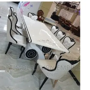 8 Seaters Mordern Dining Set.