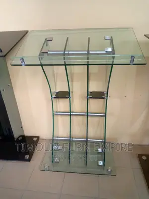 Exquisite Tempered Glass Church Pulpit