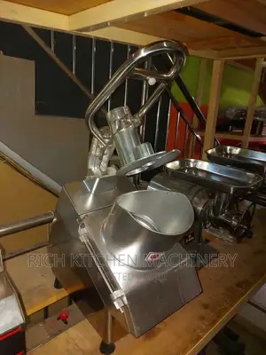 Food Processor/Vegetable Cutter