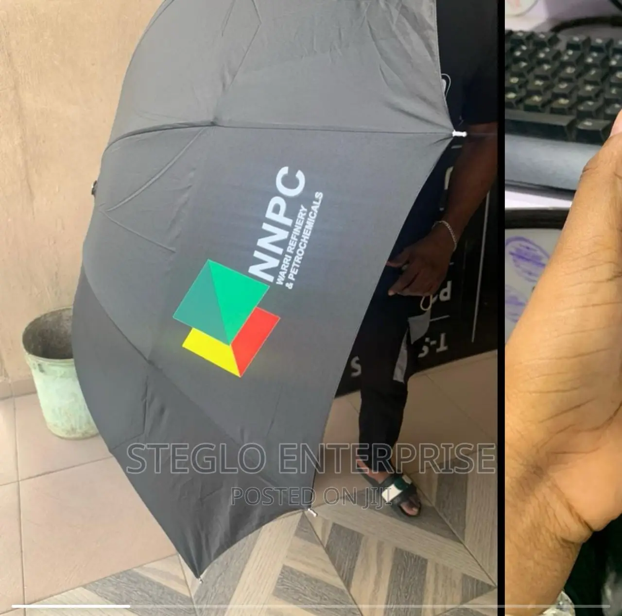 Branded Umbrellas for Souvenirs