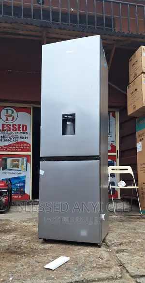 Hisense Bottom Freezer 268l Double Door +Dispenser