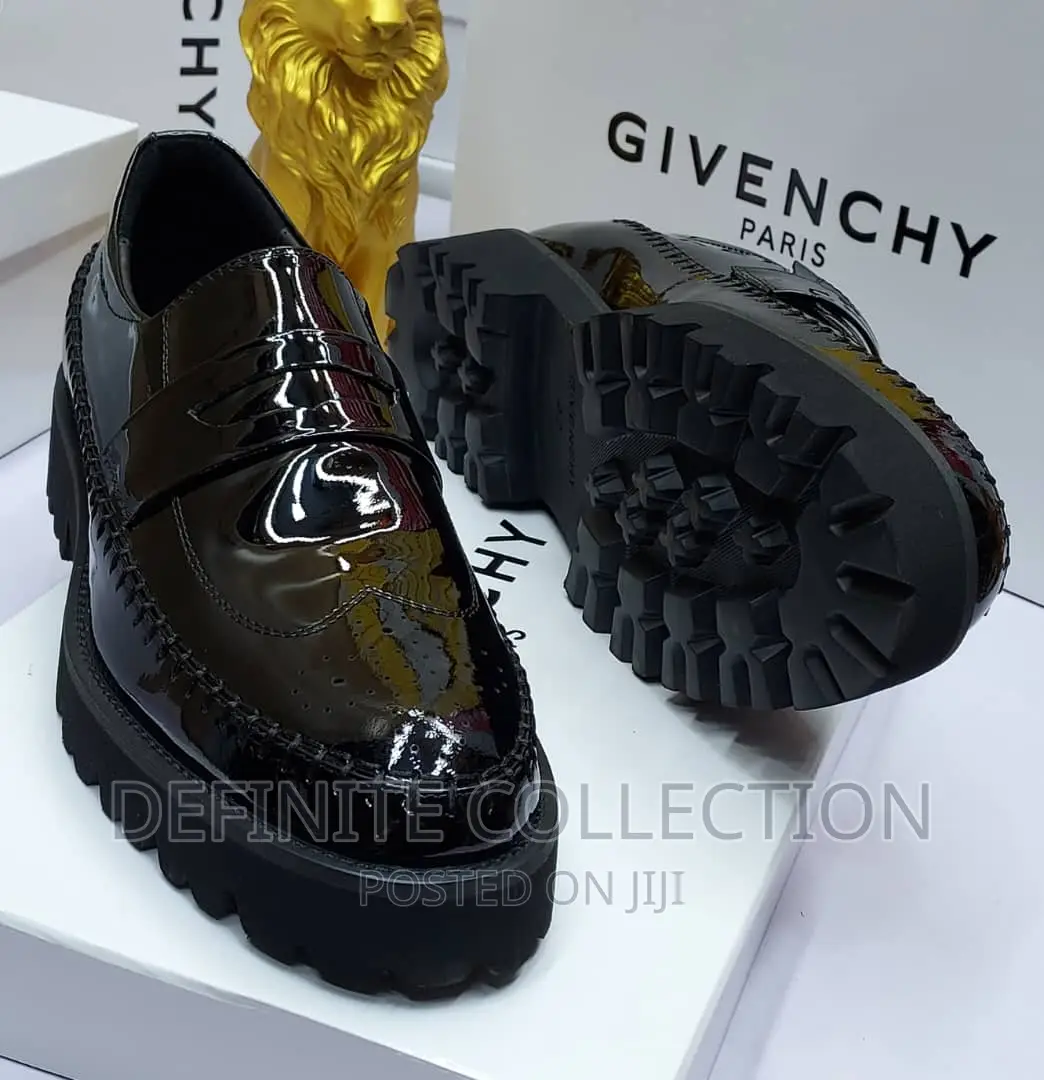 Givenchy Coorperate Shoe