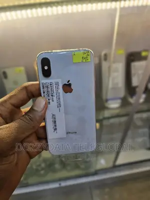 Apple iPhone X 64 GB Silver