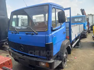 Mercedes Truck 814 Blue 15fit