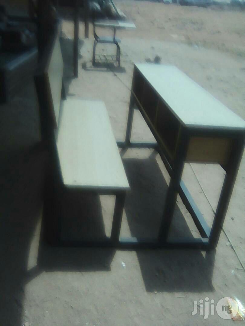 Student Desk With Table