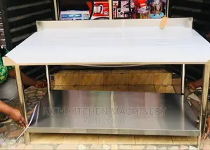 5ft Work-Table With Back