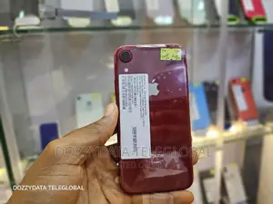 Apple iPhone XR 64 GB Red