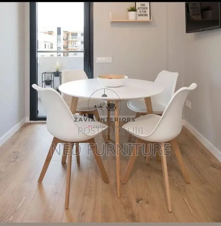 Quality Dining Set by 4
