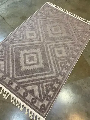 Turkish Center Rugs Available in 5by7 Also 4by6 and 7by10