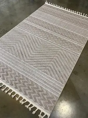 Turkish Quality Rugs Available in 7by10 Also 4by6 and 5by7