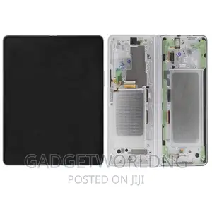 Samsung Galaxy Z Fold 3 Amoled Screen