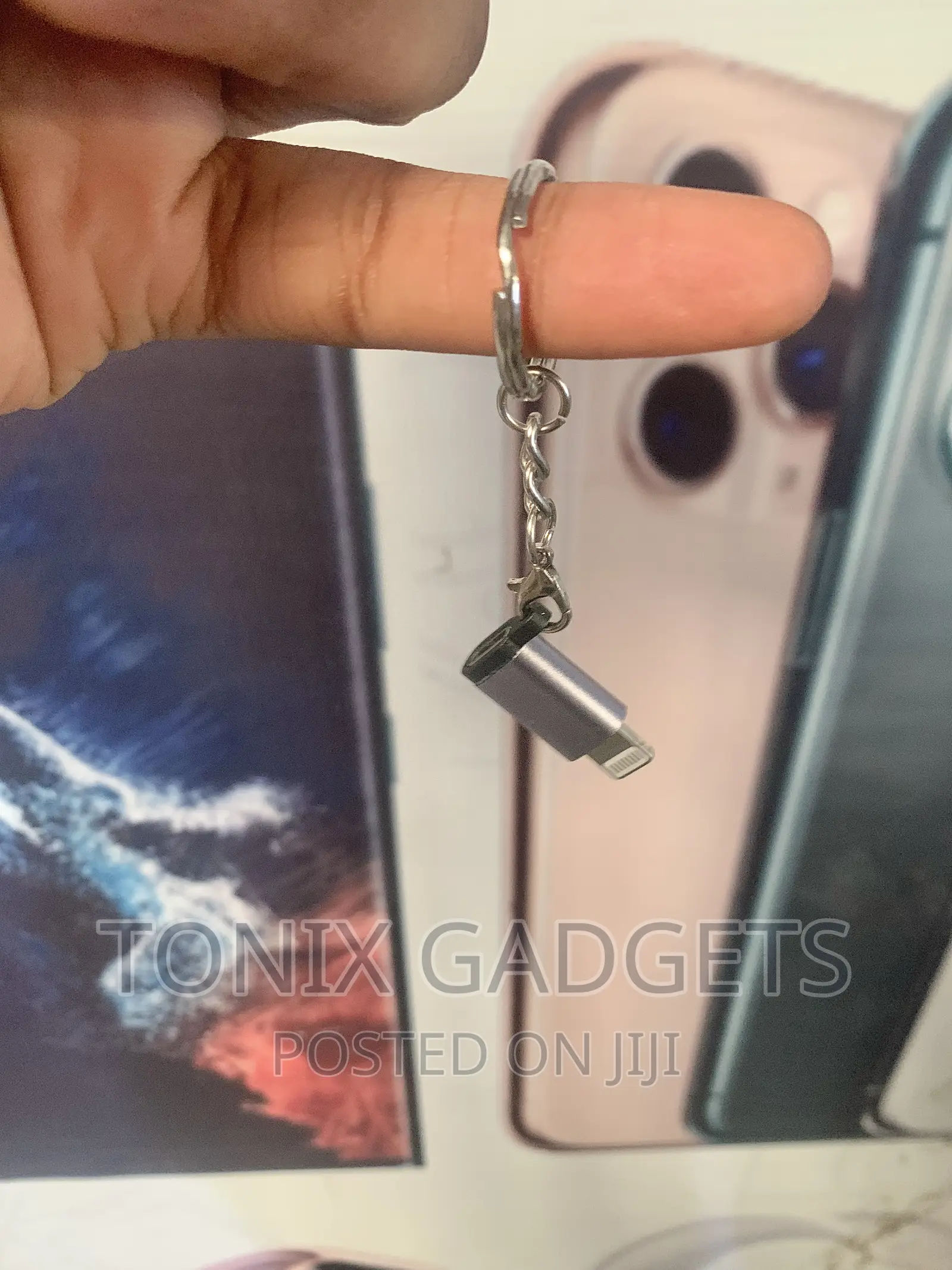 Micro USB to Lightning Adapter - Fast Charge Data Transfer