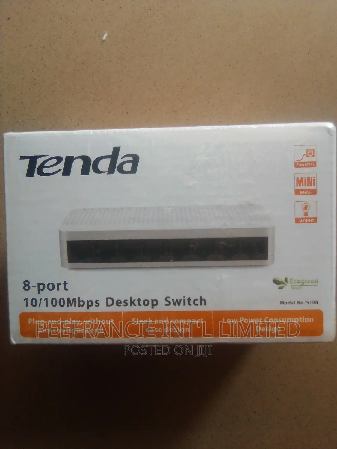 8 Port 10/100mbps Desktop Switch