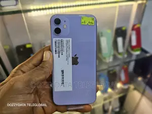 Apple iPhone 11 64 GB Purple