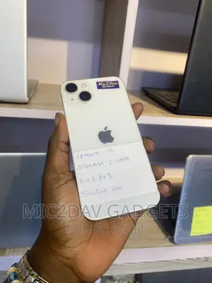 Apple iPhone 13 128 GB White
