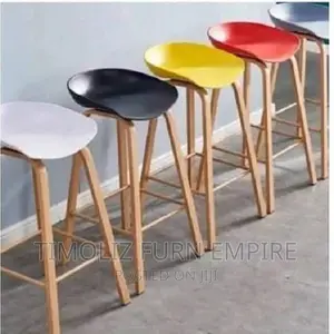 Oak Wooden Leg Bar Stool Chair