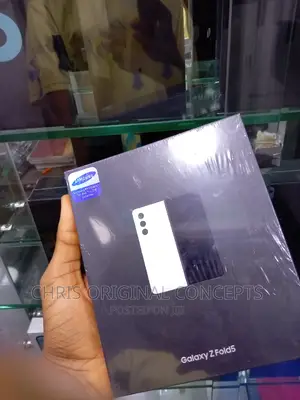 New Samsung Galaxy Z Fold 5 256 GB Black