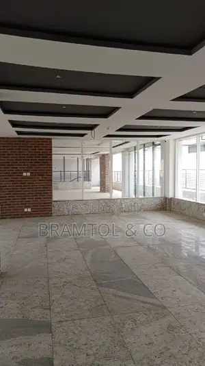 46sqm Office/Shop in a Serviced Plaza in Wuse 2