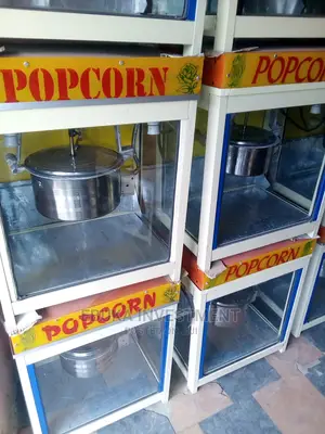 Commercial Popcorn Machine