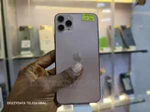Apple iPhone 11 Pro Max 64 GB Gold