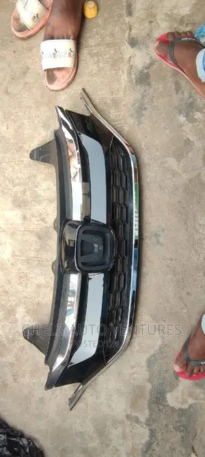 Front Grille Honda Cr-v 2018-2022 Model
