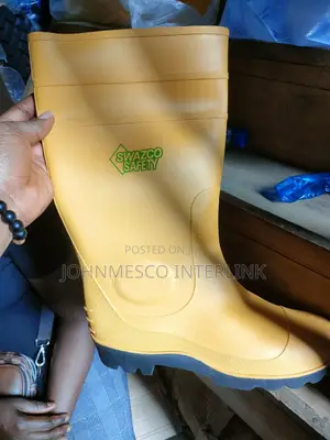 Safety Rain Boots for Work