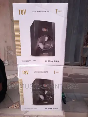 Adam Studio Monitor T8V