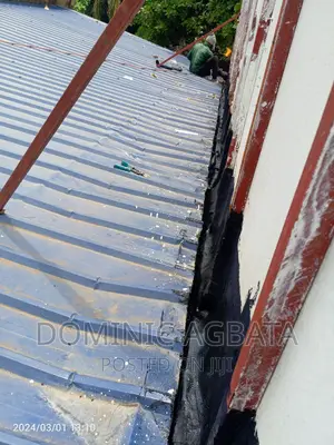 Piquant Waterproofing Felt