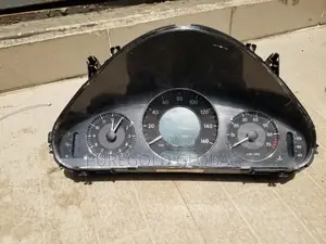 Mercedes Benz E Class Speedometer