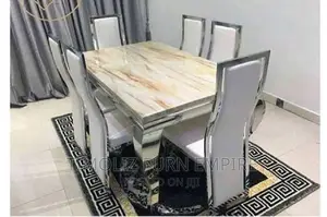 Classic 6 Seaters Marble Dining Set
