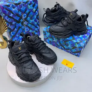 Luxury Louis Vuitton Big Sole Sneakers