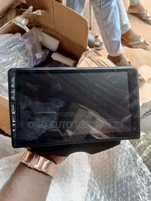 2010 Hyundai Veloster Android Stereo