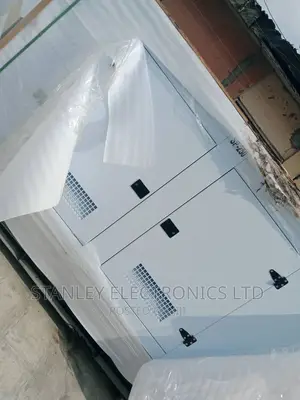 250kva Perkins Soundproof Diesel Generator Free Insulation