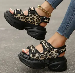 Unisex Wedge Sandals