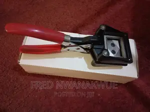 Photo Passport Cutter