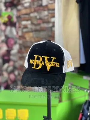 Nike Face Cap