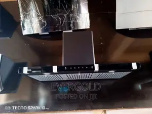 90cm Kitchen Extractor With Charcoal Filter And Warranty