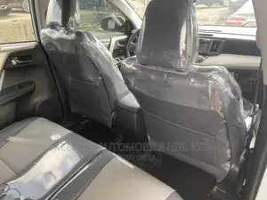 Toyota RAV4 2015 White