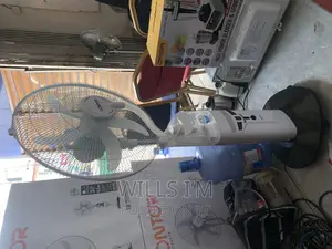 18” LONTOR Rechargeable Water Mist Fan