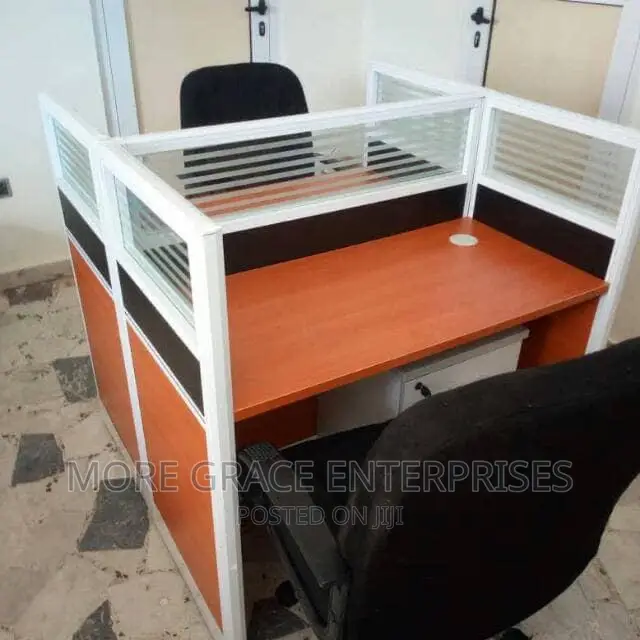 Workstation 2 Partitions for Office Use