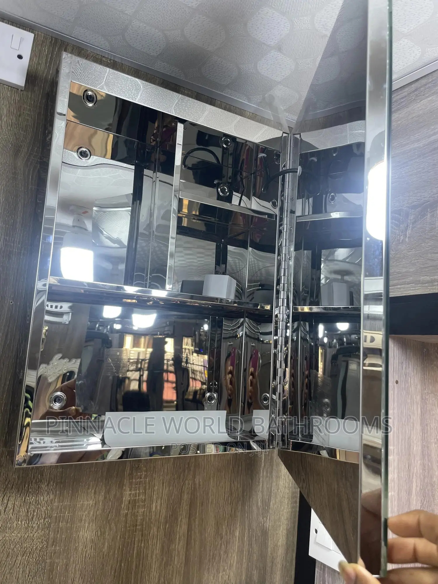 Stainless Mirror With Bluetooth