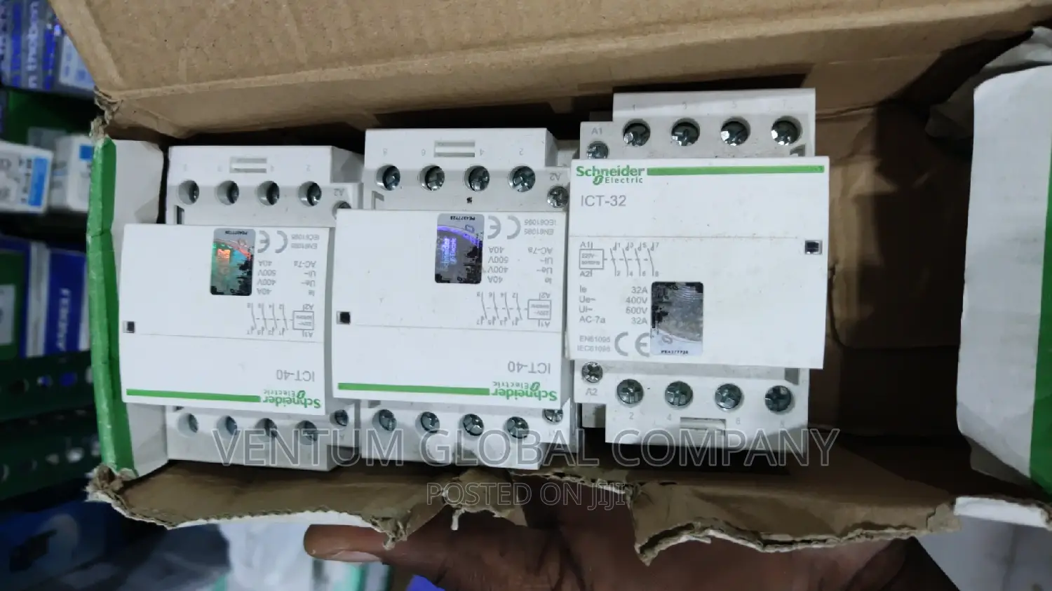 Contactor 4pole 40A
